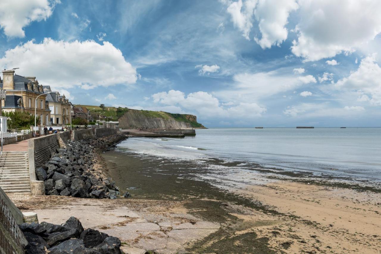 Appart A 2 Pas De La Plage - Centre D'Asnelles Luaran gambar